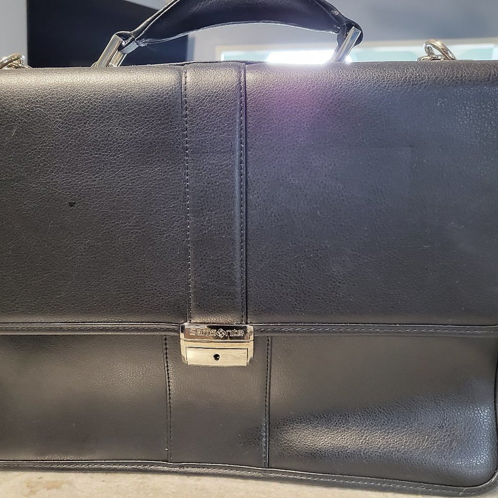 Geniune Leather Samsonite Brief Case